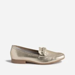 Mocassin Doré En Cuir Avec Patte Tressée