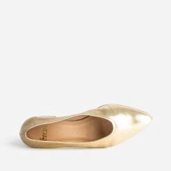 Escarpin Doré En Cuir à Décolleté Couvrant -Univers Chaussure Magasin WWWERM 10383960019 4