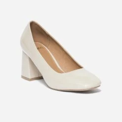 Escarpin écru Verni à Bout Carré -Univers Chaussure Magasin WWWERM 10383960775 1