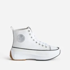 Basket KAPORAL écrue à Plateforme