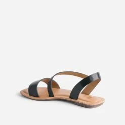 Sandale Noire Plate 10 Sandale Noire Plate -Univers Chaussure Magasin WWWERM 10385760157 3