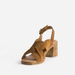 Sandale Marron En Cuir Velours -Univers Chaussure Magasin WWWERM 10386330057 2