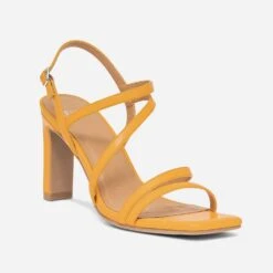 Sandale TEXTO Jaune à Talon -Univers Chaussure Magasin WWWERM 10386340064 1